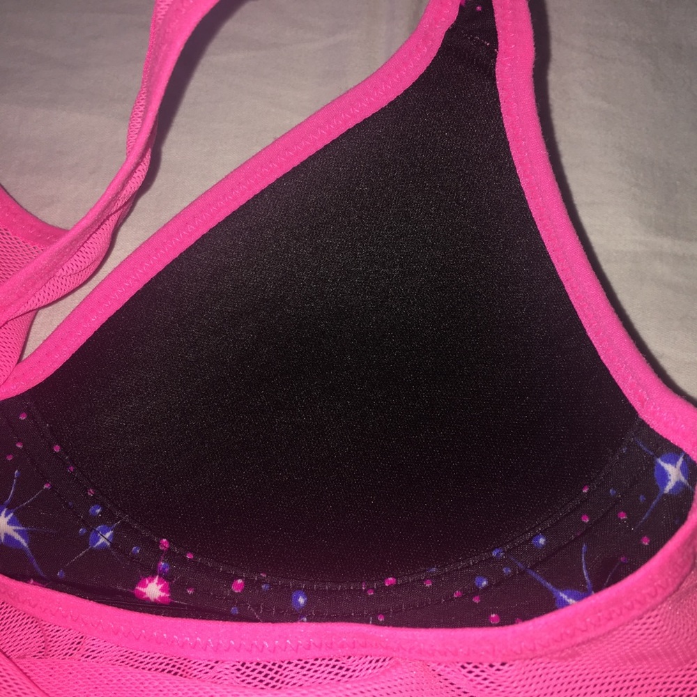 🌟4 for $10 SALE🌟 Girl’s Sports Bra - Picture 4 of 4